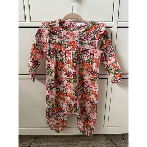 Angel Dear 6-12 Months Floral Baby Girl Bundle (Jumpsuit and Tunic with pants) - Picture 3 of 8